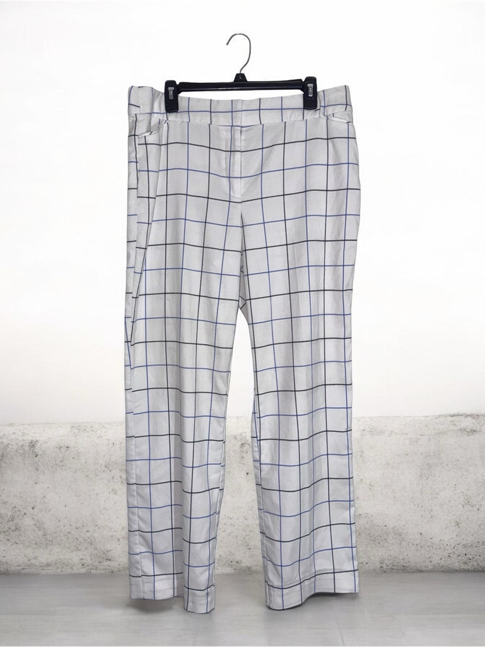 Cato White Dress Pants with Blue and Black Windowpane size 16